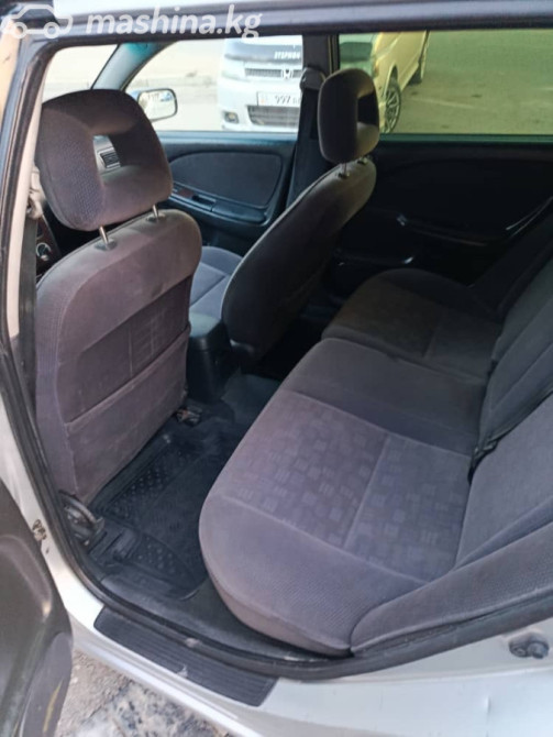 Toyota Avensis I Рестайлинг 1.8, 2001 Бишкек - сүрөт 7