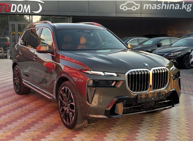 BMW X7 I (G07) Рестайлинг 40i 3.0, 2024 Бишкек - изображение 3