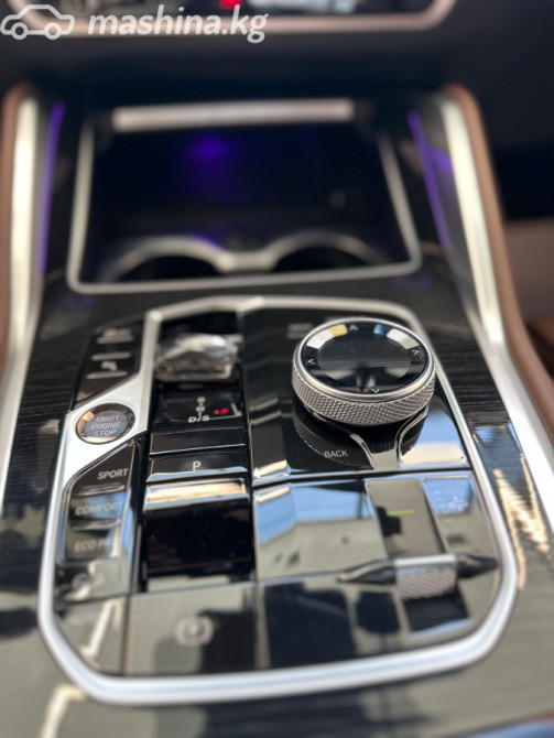 BMW X6 III (G06) Рестайлинг 40i 3.0, 2023 Бишкек - изображение 4