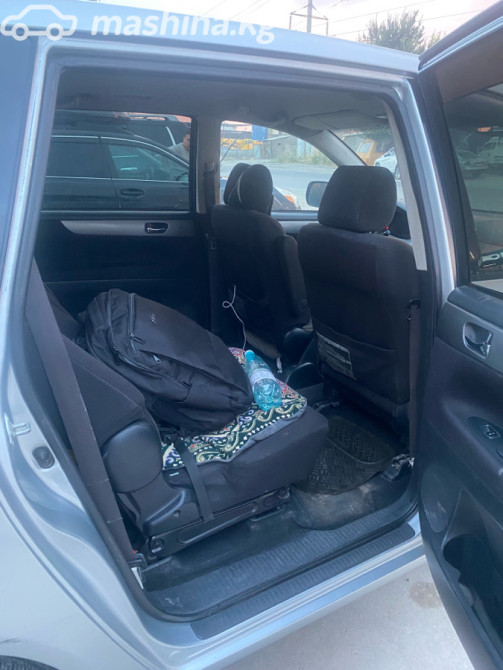 Toyota Avensis Verso 2.0, 2003 Бишкек - изображение 6