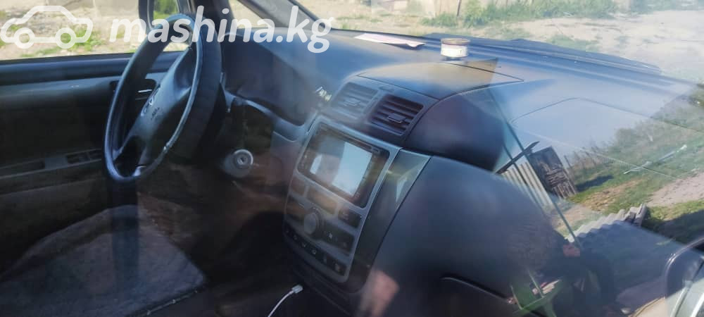 Toyota Avensis Verso 2.0, 2003 Бишкек - изображение 5