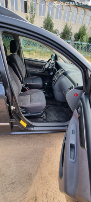 Toyota Avensis Verso 2.0, 2003 Бишкек - изображение 11