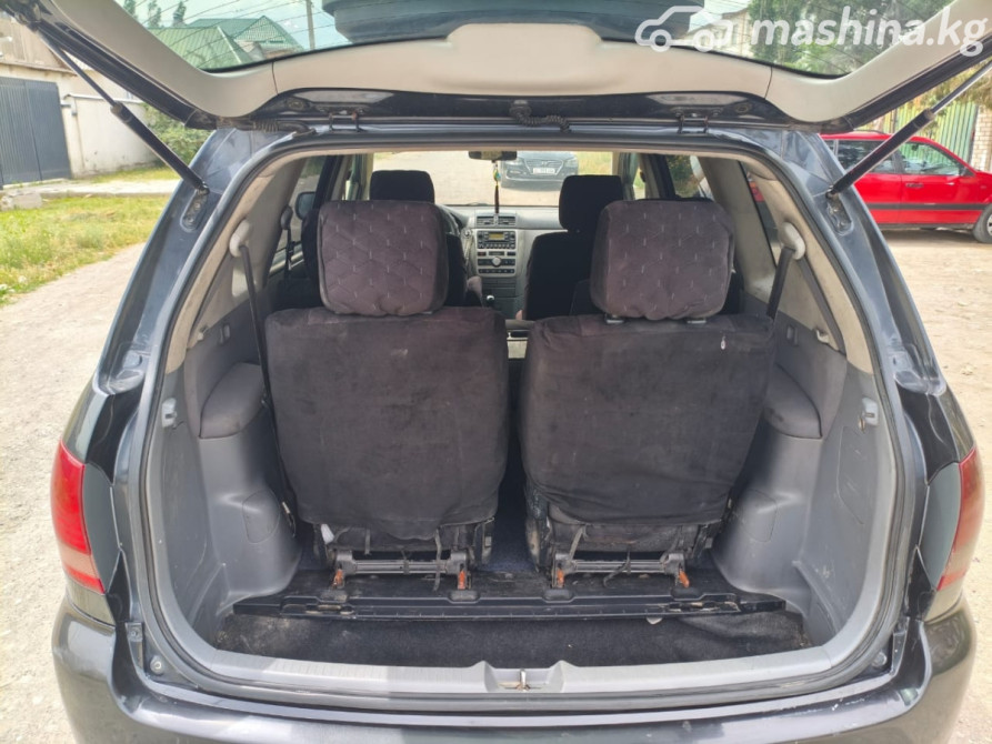 Toyota Avensis Verso 2.0, 2002 Бишкек - изображение 6