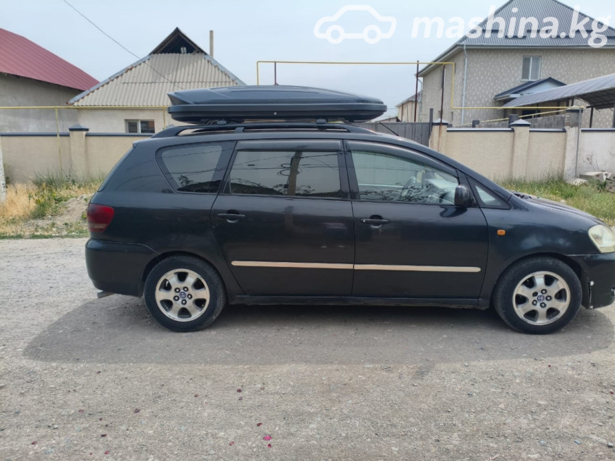 Toyota Avensis Verso 2.0, 2002 Бишкек - изображение 4