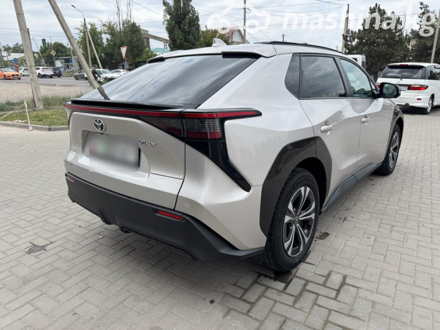 Toyota bZ4X Electro AT (150 кВт), 2022 Бишкек - сүрөт 4