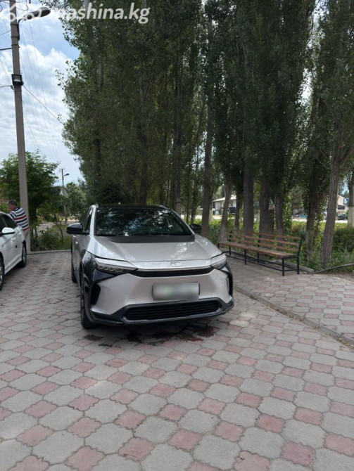 Toyota bZ4X Electro AT (150 кВт), 2022 Бишкек - сүрөт 3