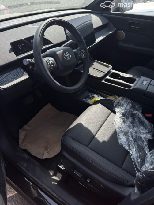 Toyota bZ3X 67.9, 2025 Бишкек - изображение 4