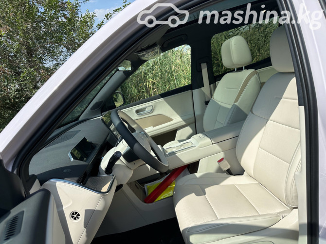 Toyota bZ3X 50 kWh Electro AT (150 кВт), 2025 Бишкек - сүрөт 8
