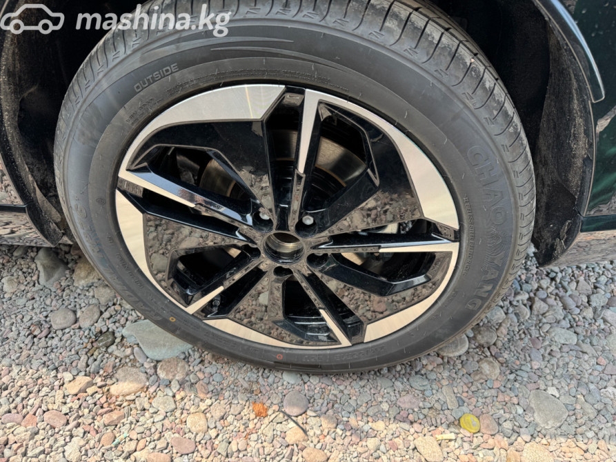 Toyota bZ3X 58 kWh Electro AT (150 кВт), 2025 Бишкек - изображение 5