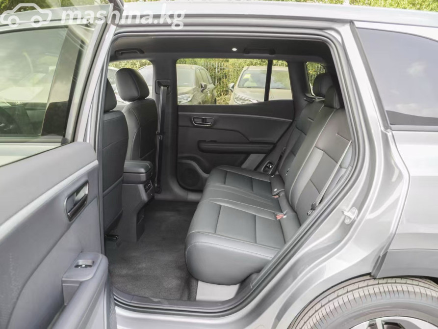 Toyota bZ3X 67.9, 2025 Бишкек - изображение 4