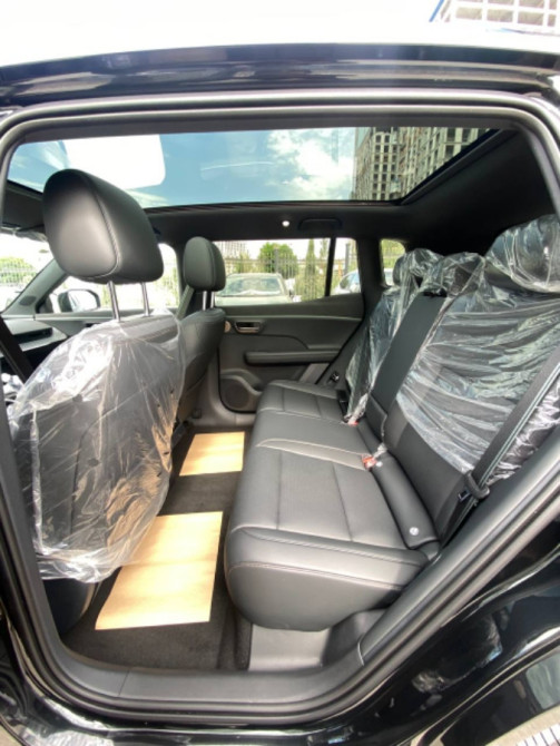 Toyota bZ3X 58 kWh Electro AT (150 кВт), 2025 Бишкек - изображение 5