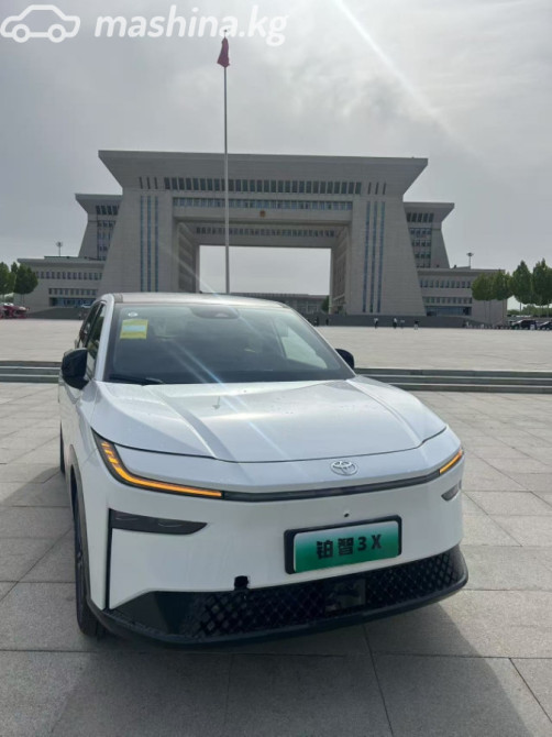 Toyota bZ3X 58 kWh Electro AT (150 кВт), 2025 Бишкек - изображение 1