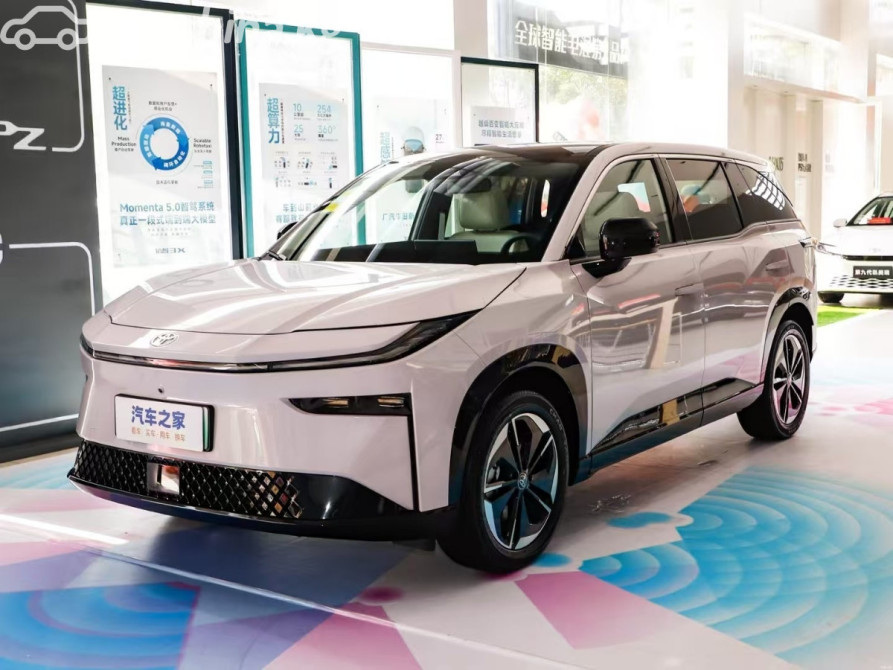 Toyota bZ3X 58 kWh Electro AT (150 кВт), 2025 Бишкек - изображение 3