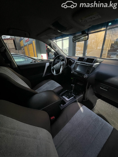 Toyota Land Cruiser Prado 150 Series Рестайлинг 1 4.0, 2014 Бишкек - изображение 10