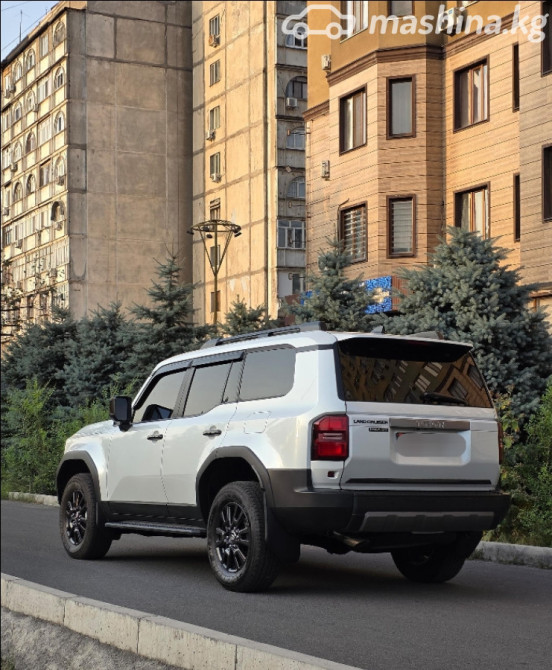 Toyota Land Cruiser Prado 250 Series 2.8, 2024 Бишкек - изображение 4