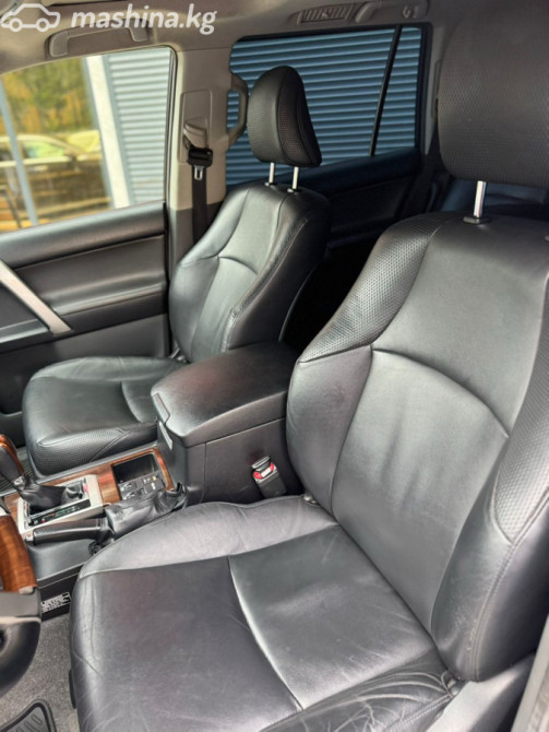 Toyota Land Cruiser Prado 150 Series 4.0, 2010 Бишкек - изображение 10