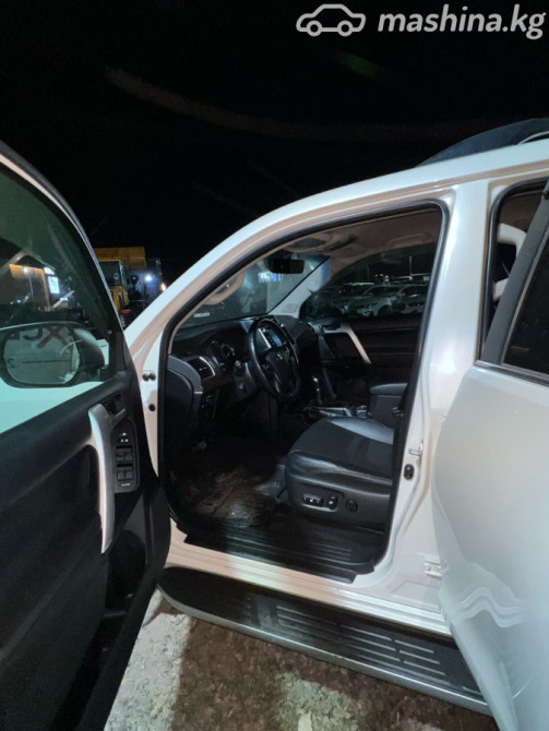 Toyota Land Cruiser Prado 150 Series Рестайлинг 2 4.0, 2019 Бишкек - сүрөт 12