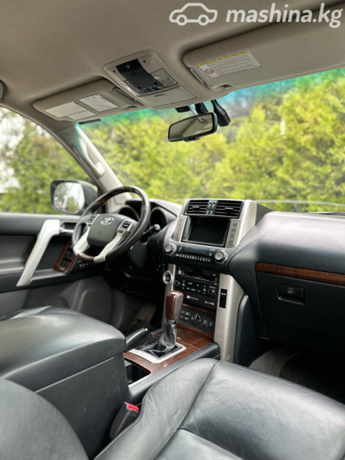 Toyota Land Cruiser Prado 150 Series 4.0, 2009 Бишкек - изображение 7