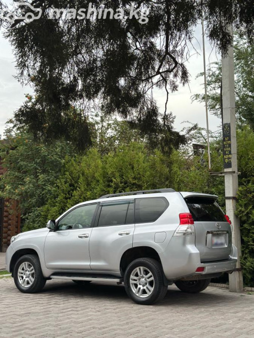 Toyota Land Cruiser Prado 150 Series 4.0, 2009 Бишкек - изображение 5