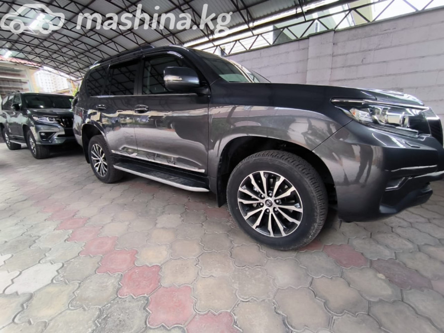 Toyota Land Cruiser Prado 150 Series Рестайлинг 2 4.0, 2017 Bishkek - photo 4