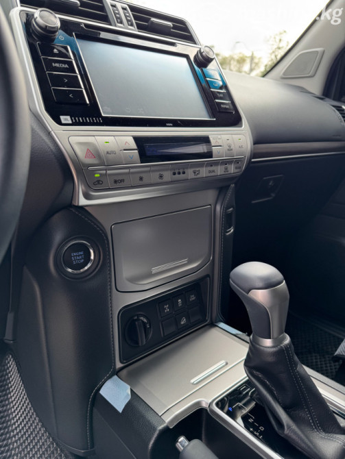 Toyota Land Cruiser Prado 150 Series Рестайлинг 2 4.0, 2020 Bishkek - photo 9