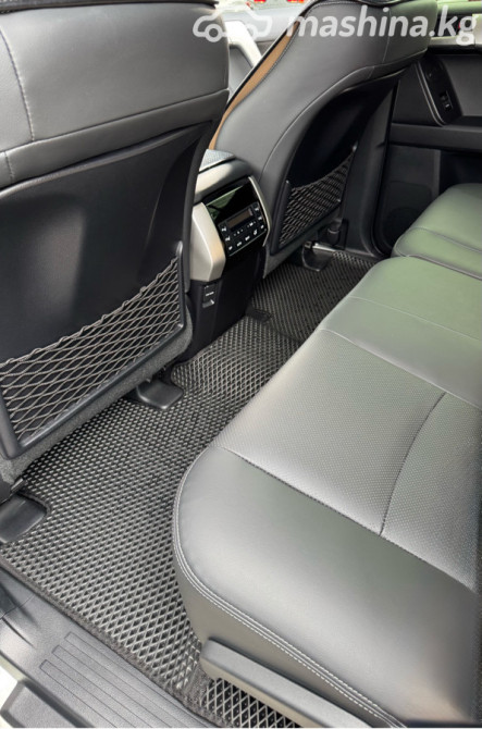 Toyota Land Cruiser Prado 150 Series Рестайлинг 2 4.0, 2020 Bishkek - photo 11