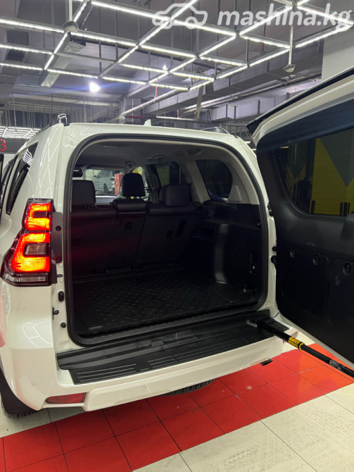Toyota Land Cruiser Prado 150 Series Рестайлинг 2 4.0, 2019 Bishkek - photo 12