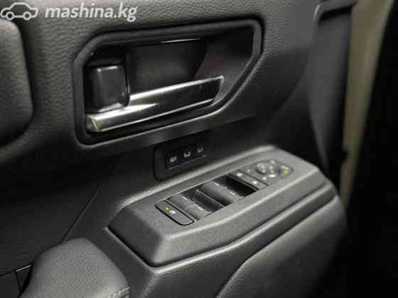 Toyota Land Cruiser Prado 250 Series 2.4, 2025 Бишкек