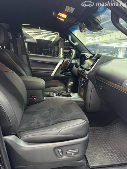 Toyota Land Cruiser Prado 150 Series Рестайлинг 3 4.0, 2021 Бишкек - сүрөт 9