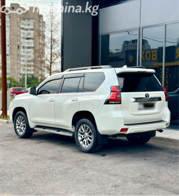 Toyota Land Cruiser Prado 150 Series Рестайлинг 2 4.0, 2018 Бишкек - изображение 1