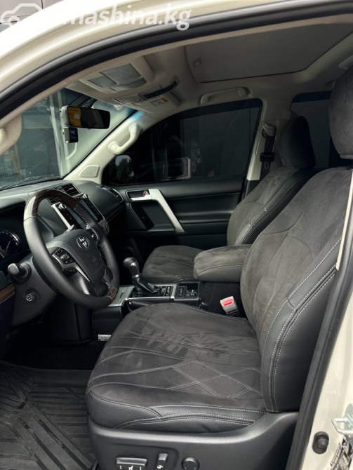 Toyota Land Cruiser Prado 150 Series Рестайлинг 2 4.0, 2018 Бишкек - изображение 6