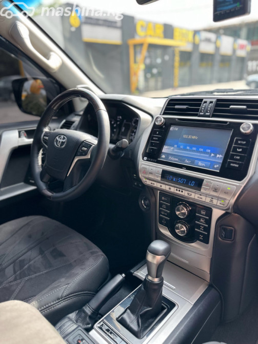 Toyota Land Cruiser Prado 150 Series Рестайлинг 2 4.0, 2018 Бишкек - изображение 9
