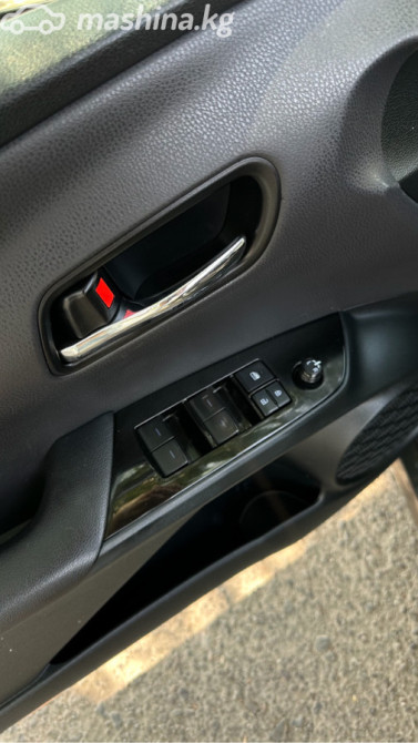 Toyota Prius IV Рестайлинг (XW50) 1.8, 2019 Бишкек - изображение 5