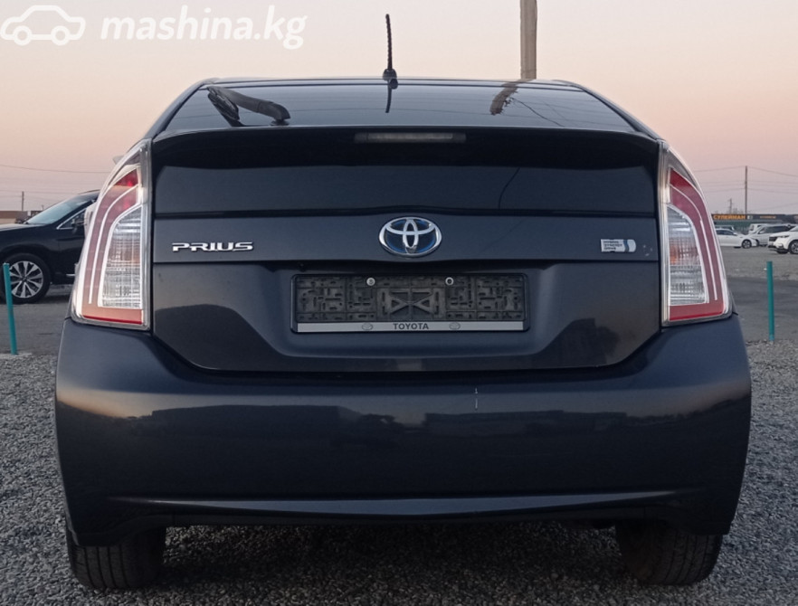 Toyota Prius III Рестайлинг (XW30) 1.8, 2013 Бишкек - изображение 2