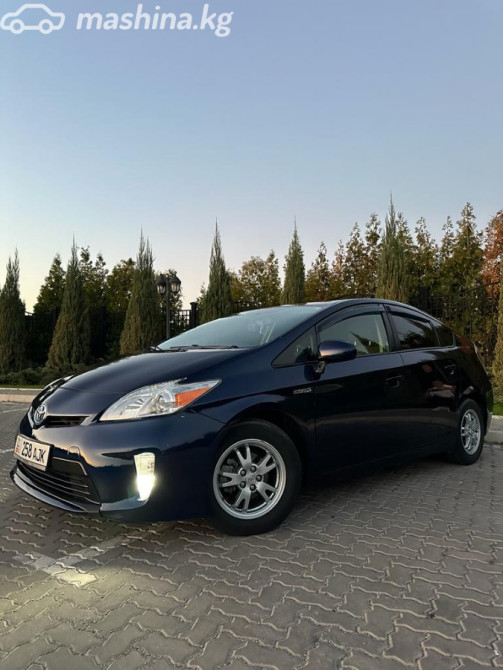 Toyota Prius III Рестайлинг (XW30) 1.8, 2015 Бишкек - изображение 1