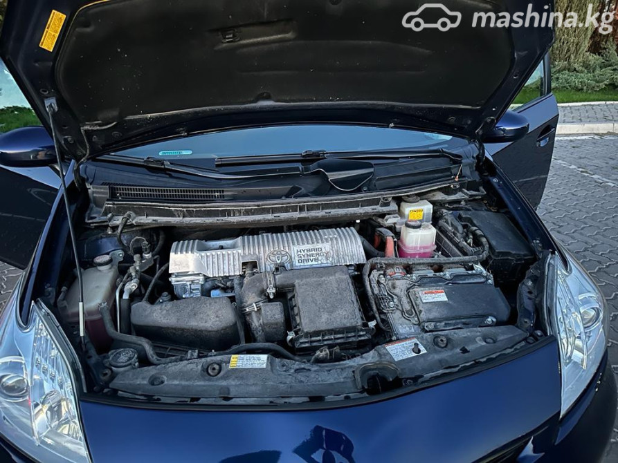 Toyota Prius III Рестайлинг (XW30) 1.8, 2015 Бишкек - изображение 8