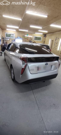 Toyota Prius IV (XW50) 1.8, 2016 Bishkek - photo 2