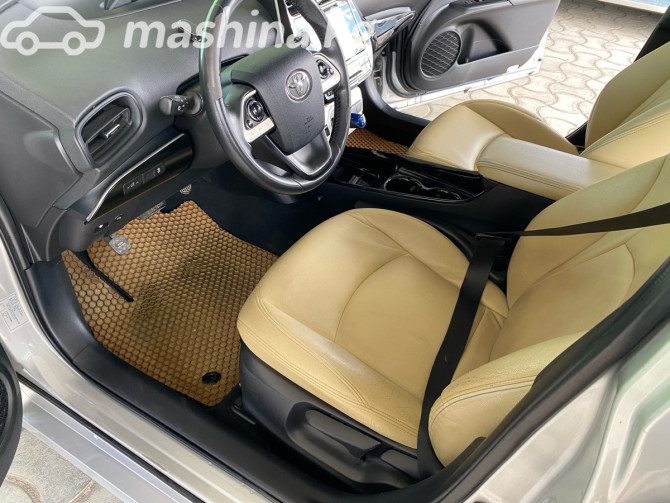 Toyota Prius IV (XW50) 1.8, 2018 Bishkek - photo 4
