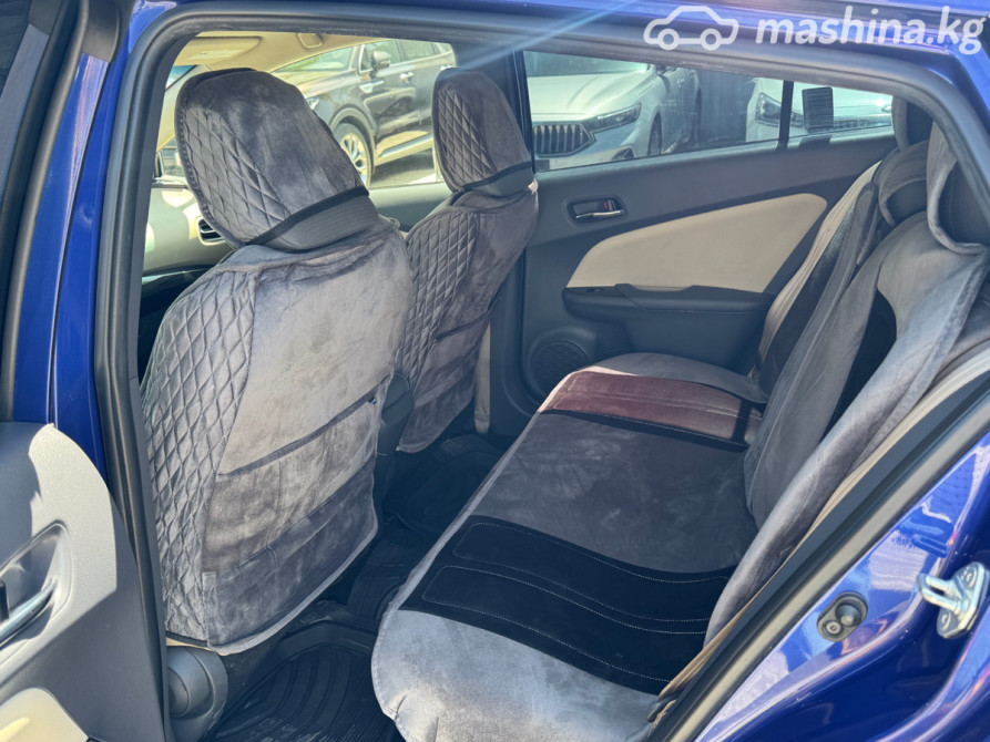 Toyota Prius IV (XW50) 1.8, 2016 Бишкек - сүрөт 6