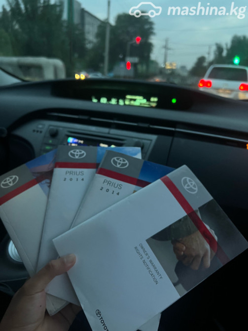 Toyota Prius III Рестайлинг (XW30) 1.8, 2014 Бишкек - сүрөт 9