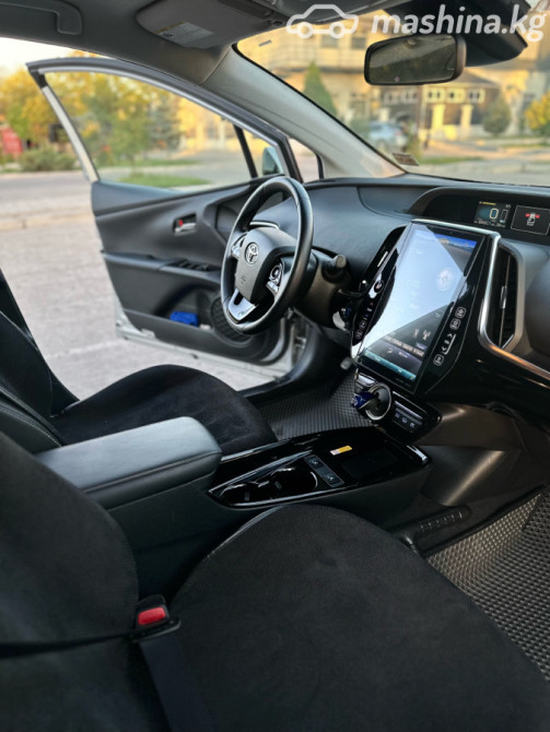 Toyota Prius IV Рестайлинг (XW50) 1.8, 2019 Бишкек - сүрөт 1