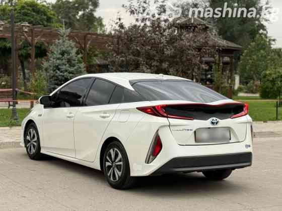Toyota Prius IV Рестайлинг (XW50) 1.8, 2019 Bishkek