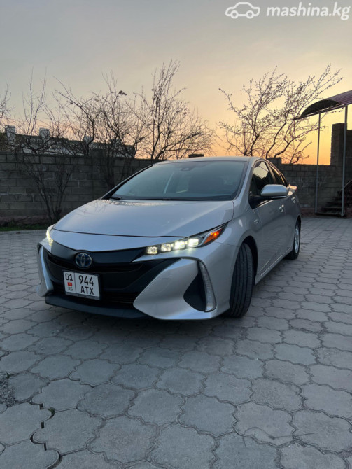 Toyota Prius IV Рестайлинг (XW50) 1.8, 2021 Бишкек - изображение 3