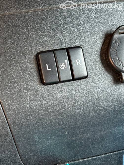 Toyota Prius III Рестайлинг (XW30) 1.8, 2015 Bishkek - photo 11