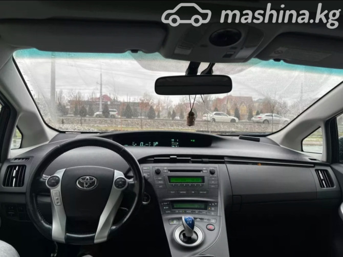 Toyota Prius III (XW30) Plug-in Hybrid 1.8, 2009 Bishkek - photo 3