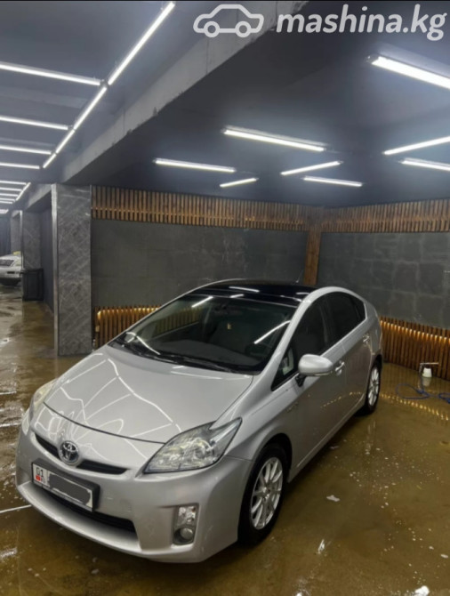 Toyota Prius III (XW30) Plug-in Hybrid 1.8, 2009 Бишкек - изображение 1