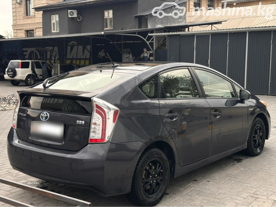 Toyota Prius III Рестайлинг (XW30) 1.8, 2013 Bishkek - photo 5