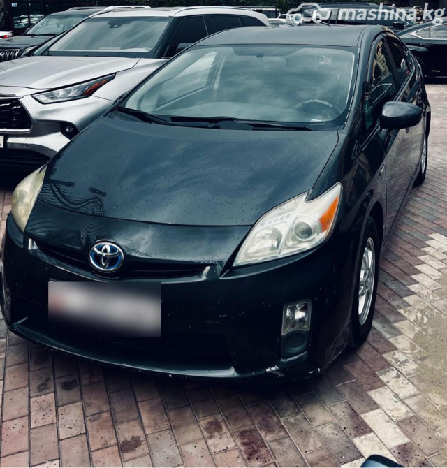 Toyota Prius III (XW30) Plug-in Hybrid 1.8, 2010 Бишкек - изображение 1
