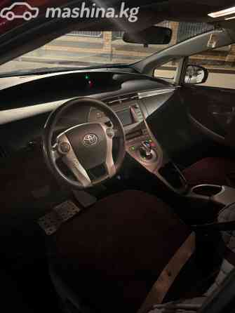 Toyota Prius III Рестайлинг (XW30) 1.8, 2012 Bishkek