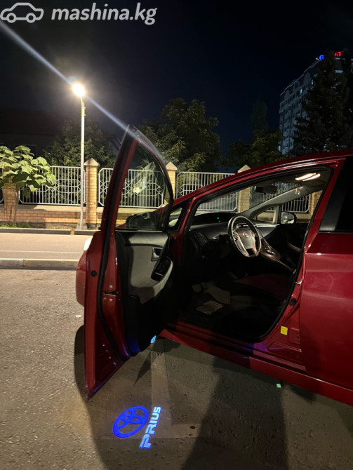 Toyota Prius III Рестайлинг (XW30) 1.8, 2012 Бишкек - изображение 6